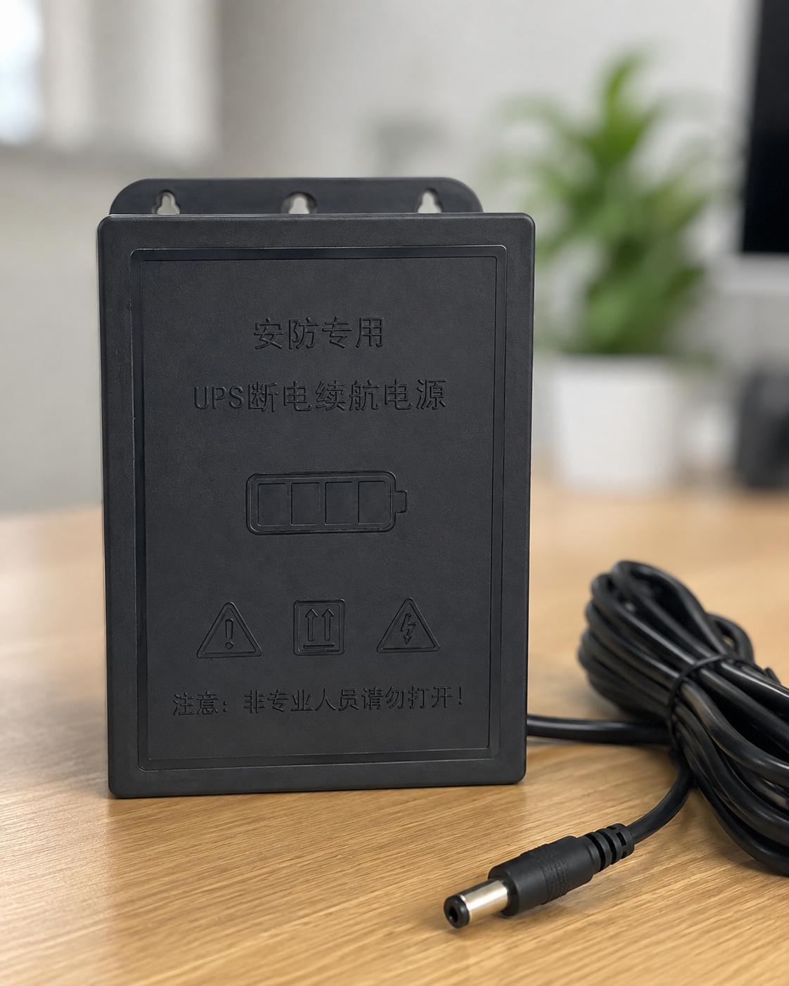Джерело безперебійного живлення для роутера / UPS для роутера